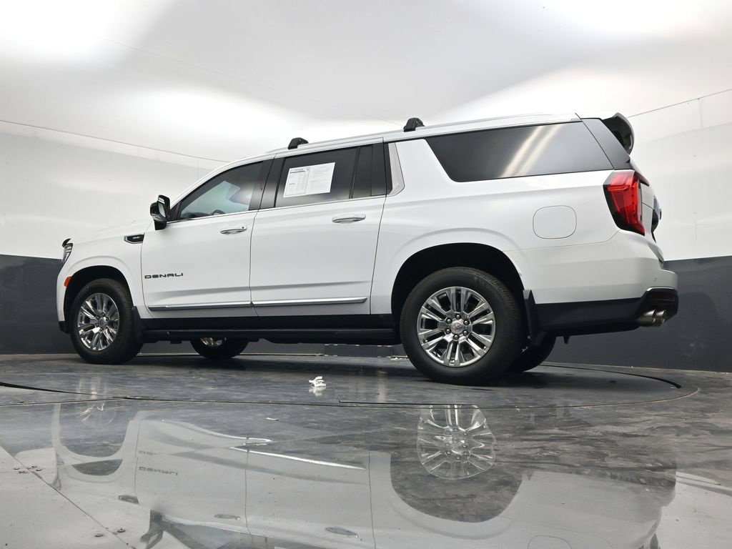 Used 2021 GMC Yukon XL Denali AWD/4WD image 42