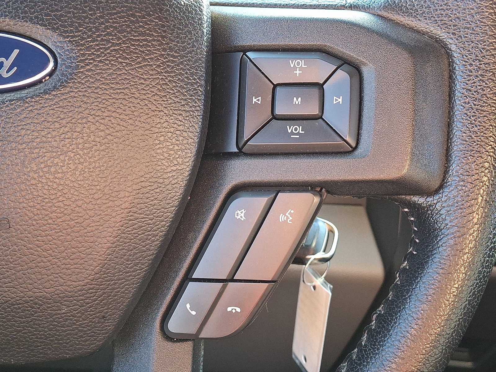 Used 2015 Ford F150 XLT w/ Equipment Group 301A Mid image 21