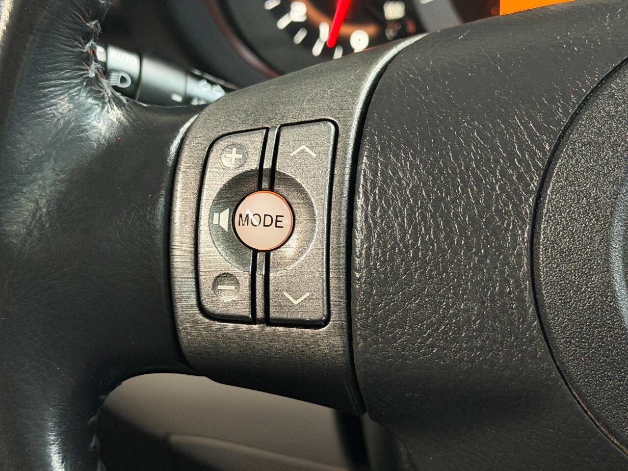 Used 2012 Toyota RAV4 Limited w/ Premium Plus Value Pkg image 38