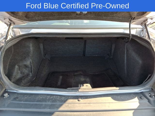 Used 2017 Dodge Challenger SXT w/ Blacktop Package RWD image 29