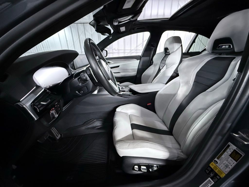 Used 2020 BMW M5 w/ Executive Package image 18