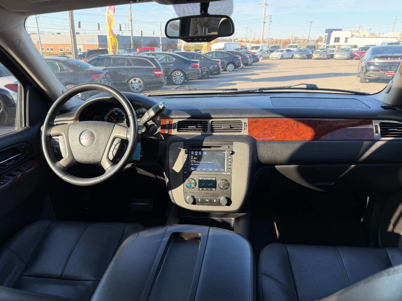 Used 2012 GMC Yukon 4WD Hybrid image 29