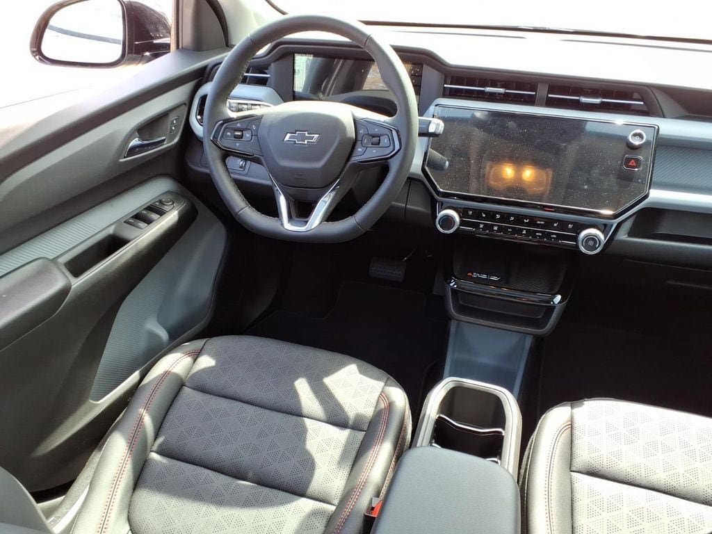 New 2027 Chevrolet Bolt RS w/ Technology Package FWD image 14