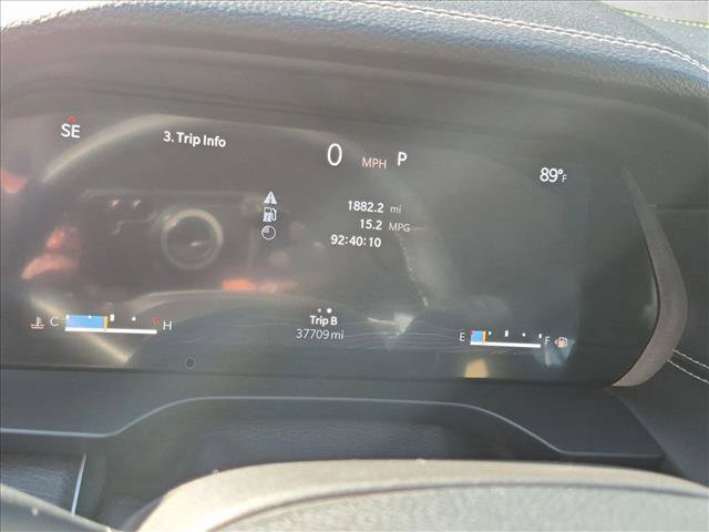 Used 2023 Jeep Grand Cherokee L Limited RWD image 11