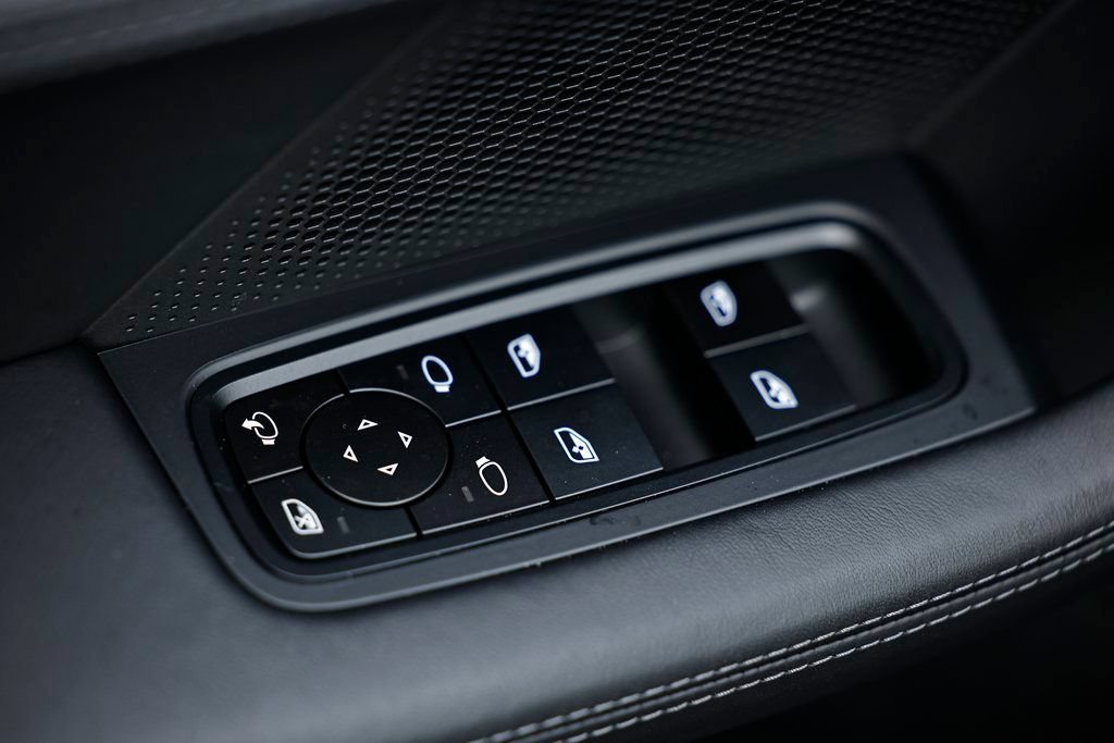 New 2026 Porsche Taycan AWD/4WD image 20