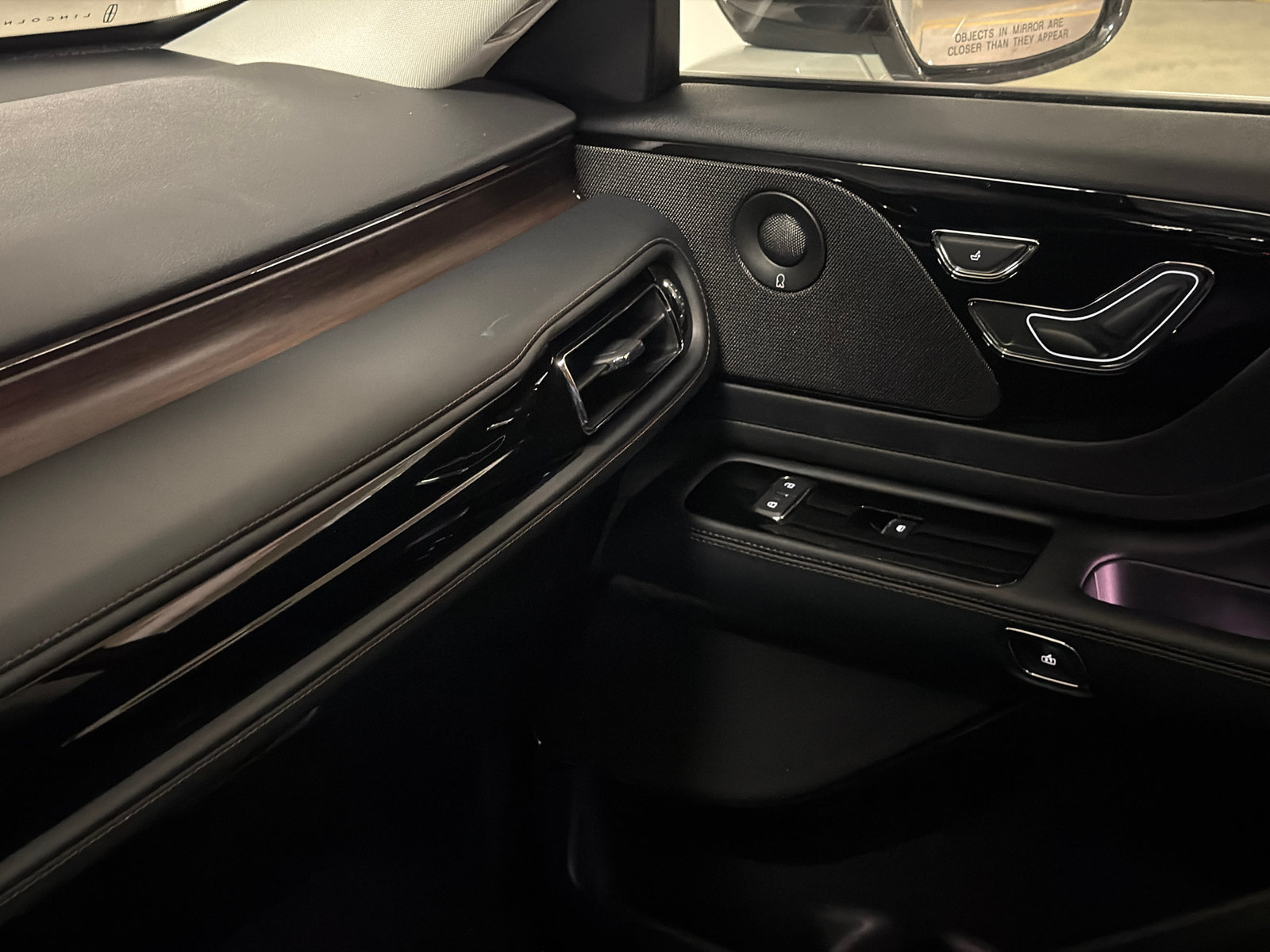 New 2027 Lincoln Aviator Reserve AWD/4WD image 34