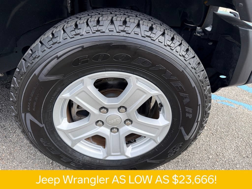 Used 2021 Jeep Wrangler Sport AWD/4WD image 32
