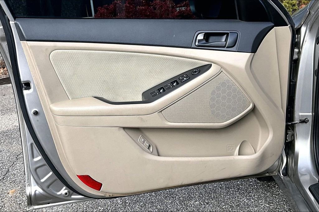 Used 2015 Kia Optima LX image 17