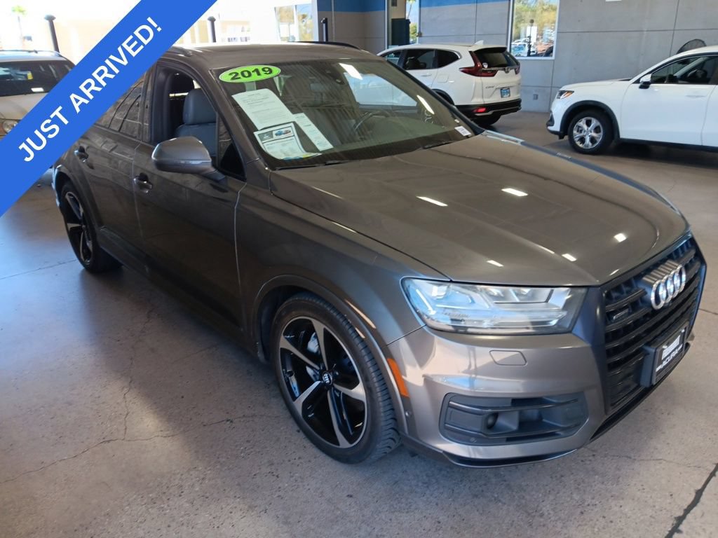 Used 2019 Audi Q7 3.0T Premium Plus w/ Premium Plus Package AWD/4WD image 2