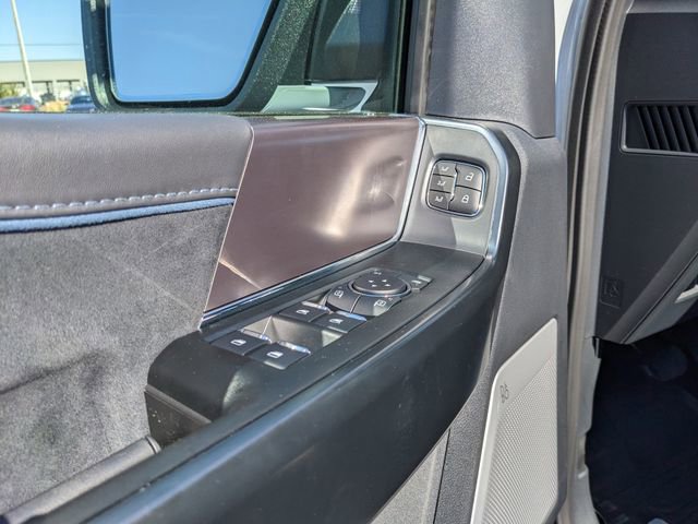 New 2025 Ford F150 Platinum w/ Equipment Group 702A High image 20