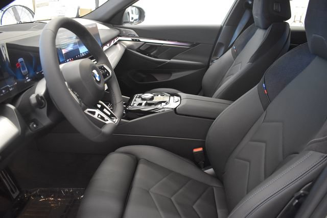 New 2027 BMW 530i xDrive w/ M Sport Package AWD/4WD image 22