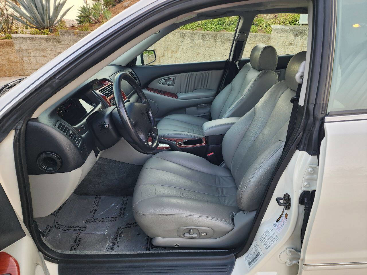 Used 2004 Mitsubishi Diamante LS image 24