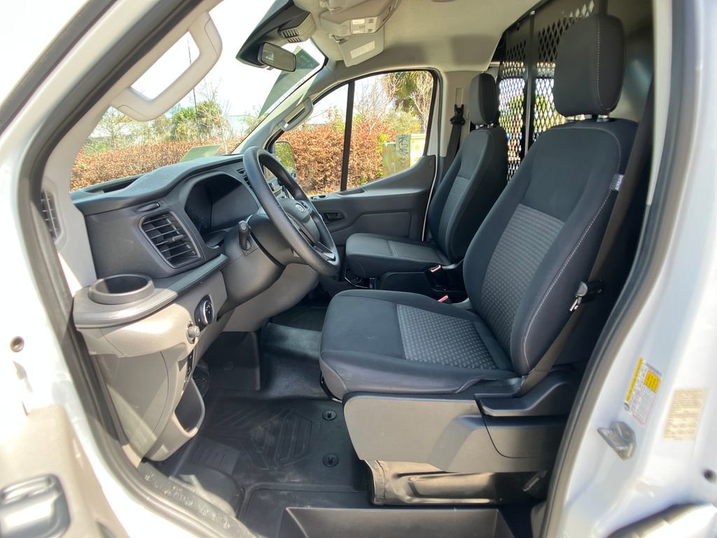 Certified 2024 Ford Transit 250 Low Roof w/ Exterior Upgrade Package image 27