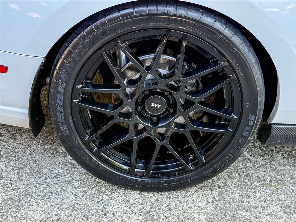 Used 2014 Ford Mustang GT Premium w/ GT Track Package RWD image 35
