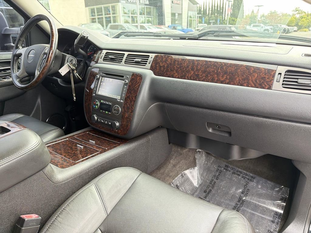 Used 2013 GMC Sierra 3500 Denali w/ Suspension Package, Off-Road image 31