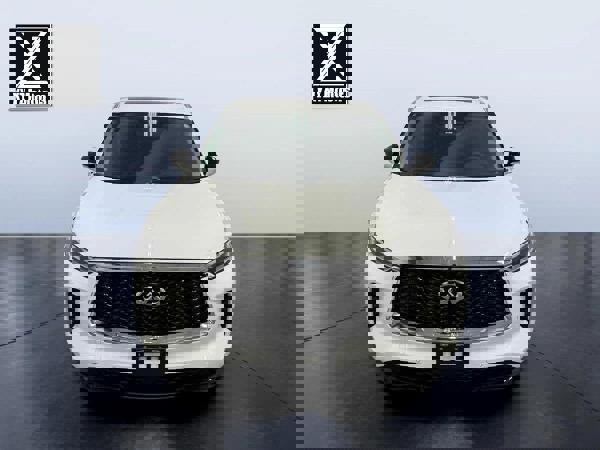 Used 2024 INFINITI QX60 Luxe image 8