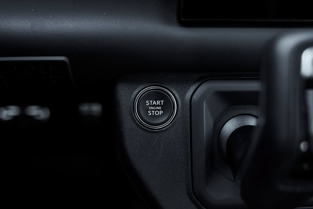 Used 2023 Land Rover Defender 110 Carpathian Edition AWD/4WD image 64