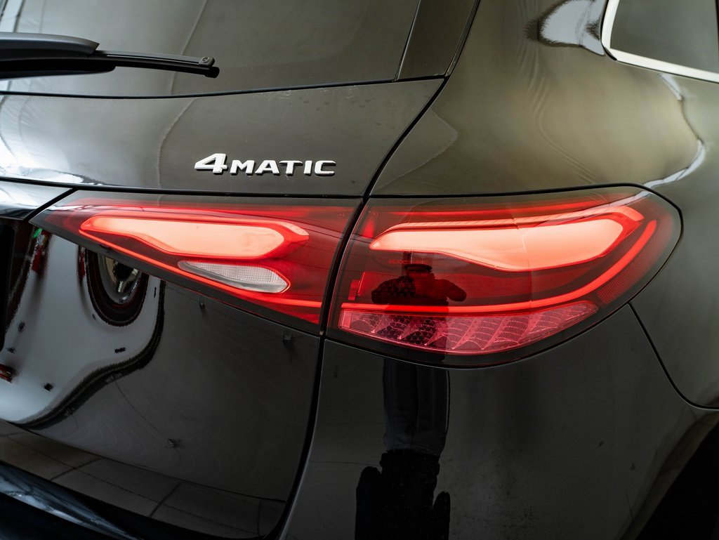 Certified 2025 Mercedes-Benz GLC 300 GLC 300 image 17