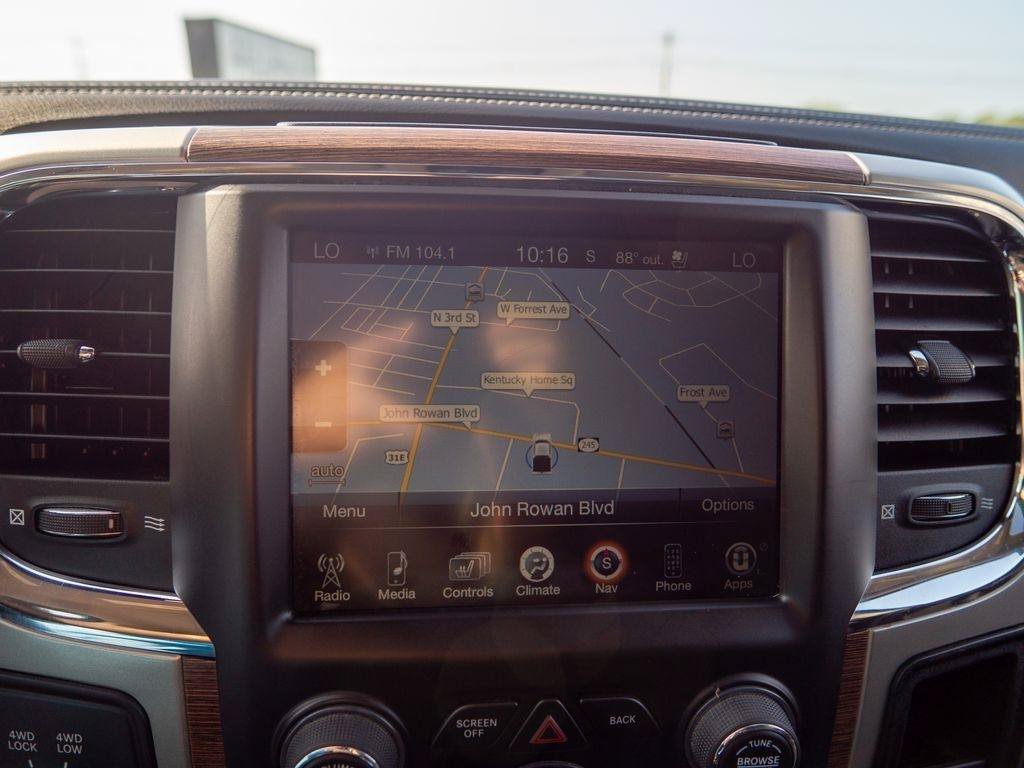 Used 2015 RAM 2500 Laramie w/ Convenience Group AWD/4WD image 28