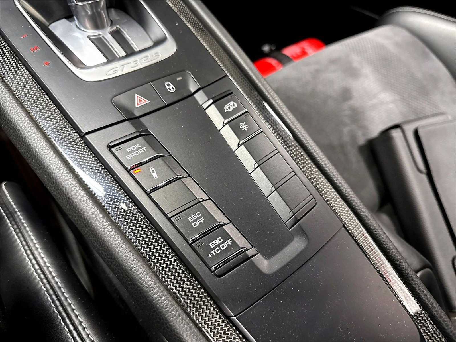 Used 2019 Porsche 911 GT3 RS RWD image 38