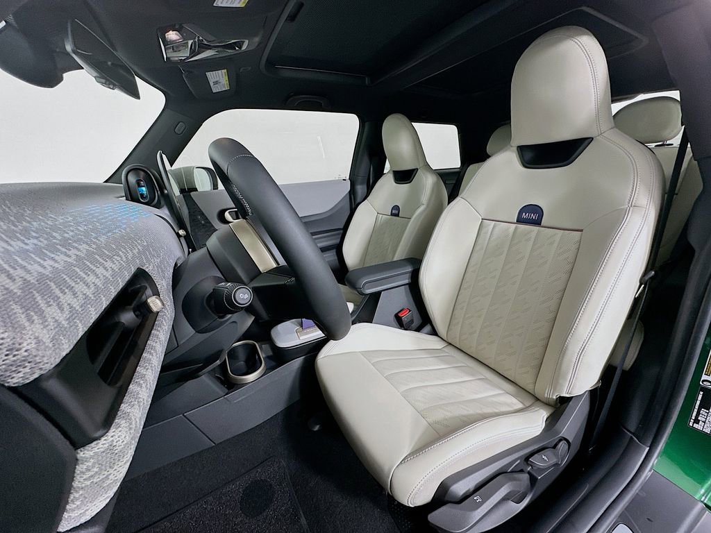 Certified 2025 MINI Cooper S image 16
