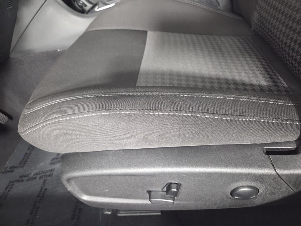 Used 2023 Dodge Charger Scat Pack RWD image 11