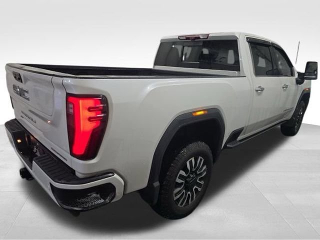 Used 2024 GMC Sierra 2500 Denali Ultimate image 4
