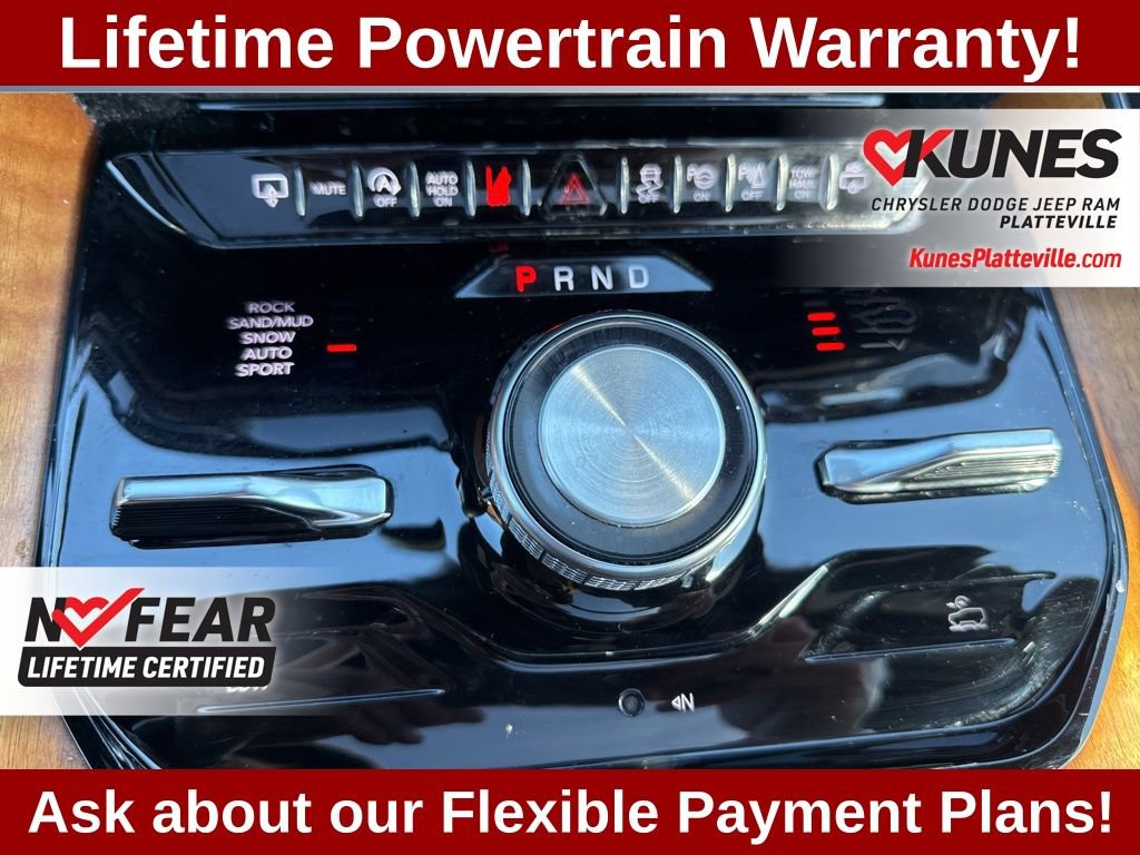 Used 2024 Jeep Grand Wagoneer L Series III image 25