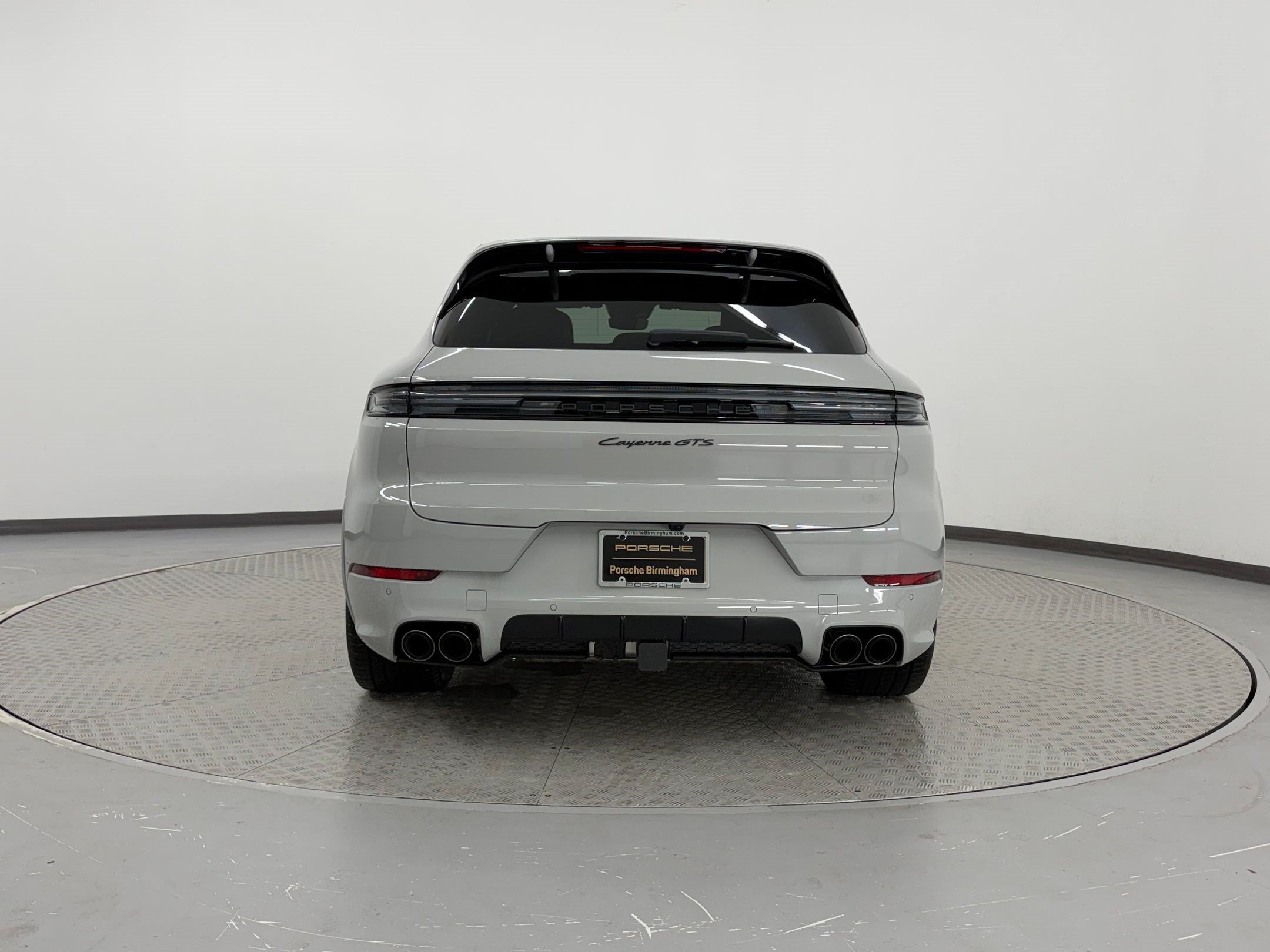 New 2026 Porsche Cayenne GTS AWD/4WD image 10