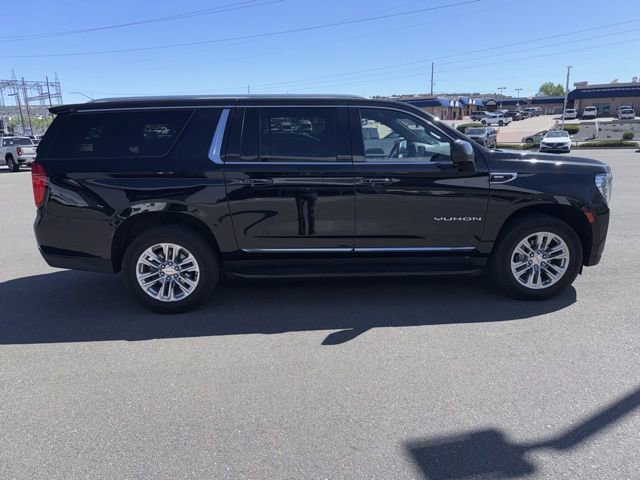 Certified 2024 GMC Yukon XL SLT image 3