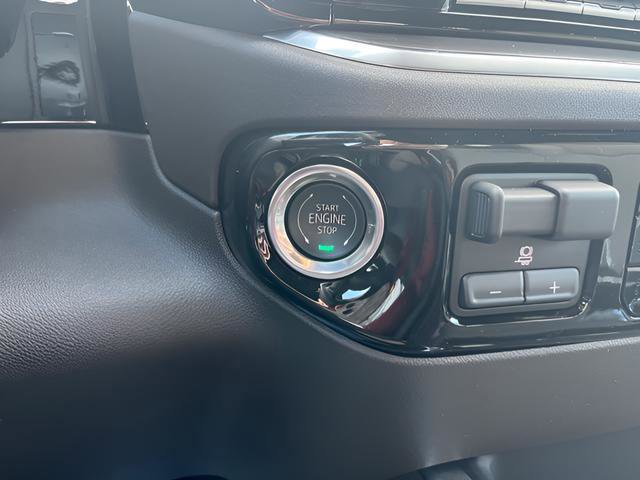 New 2026 GMC Sierra 2500 SLT w/ Max Trailering Package image 19