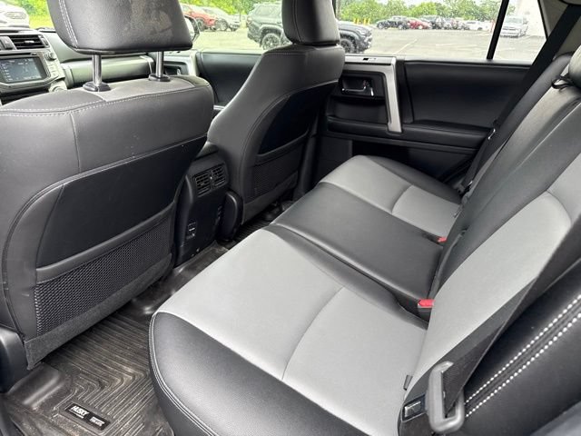 Used 2019 Toyota 4Runner SR5 Premium AWD/4WD image 10