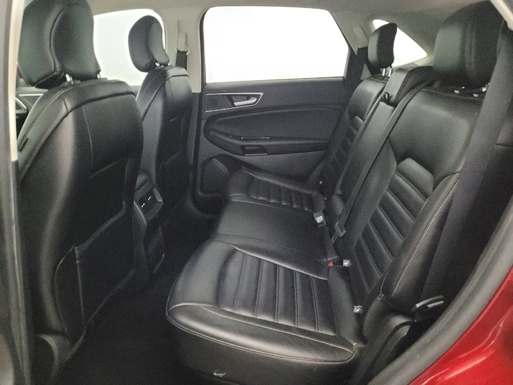 Used 2019 Ford Edge SEL w/ Equipment Group 201A AWD/4WD image 18