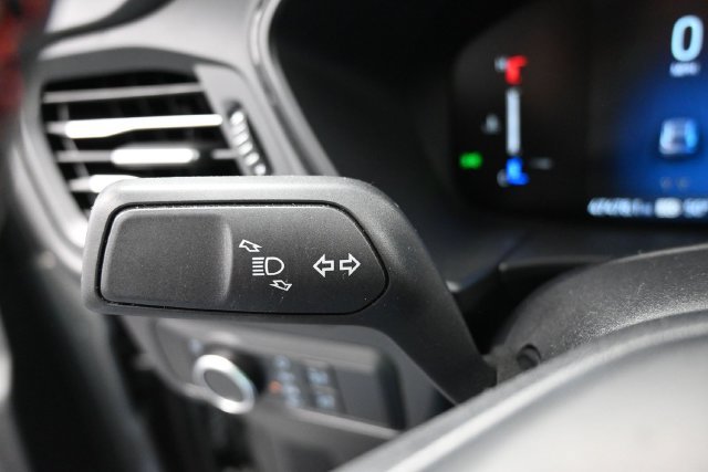 Used 2025 Ford Escape ST-Line AWD/4WD image 23