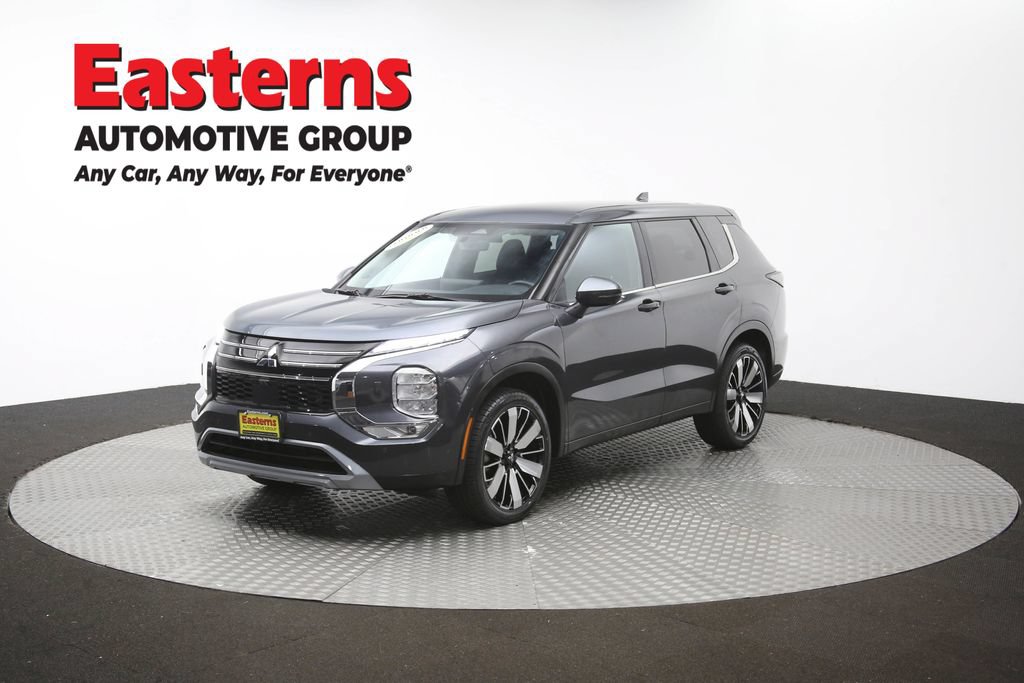 Used 2025 Mitsubishi Outlander SE AWD/4WD image 58