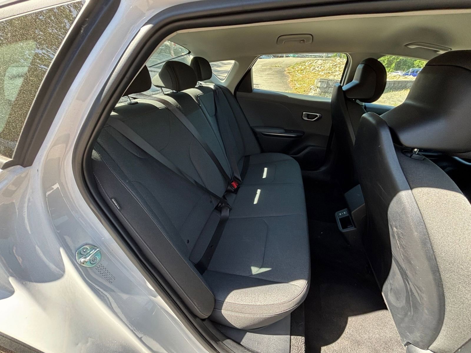 Used 2025 Kia K4 FWD image 38