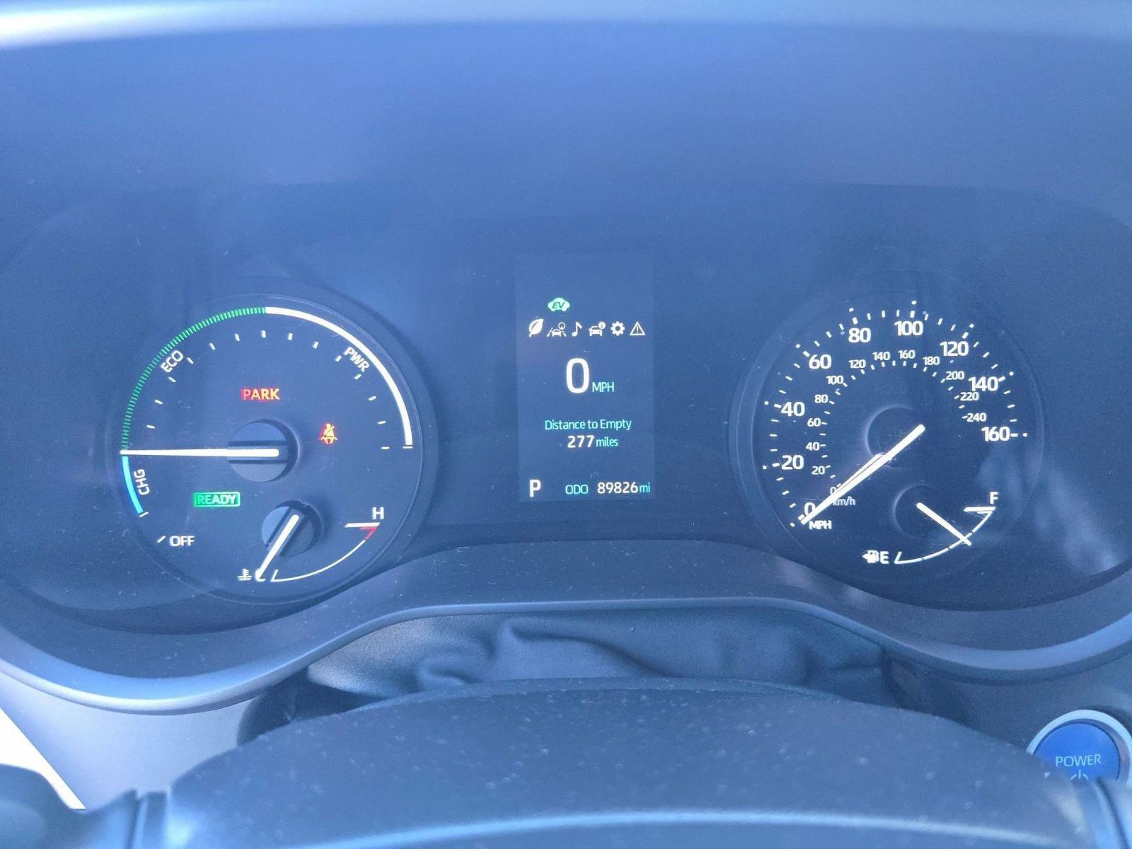 Used 2021 Toyota Sienna XLE image 17