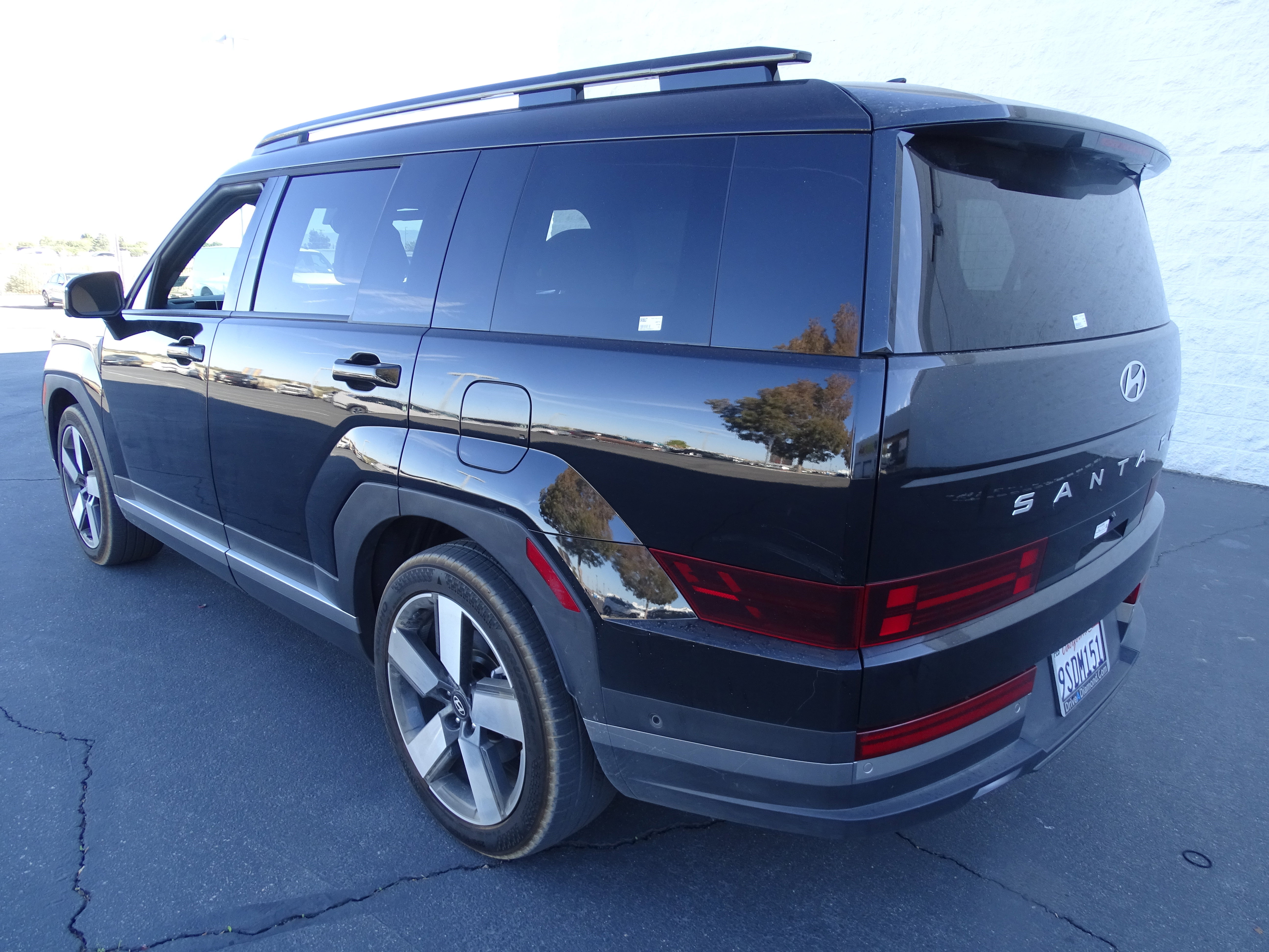 Used 2024 Hyundai Santa Fe Limited image 4