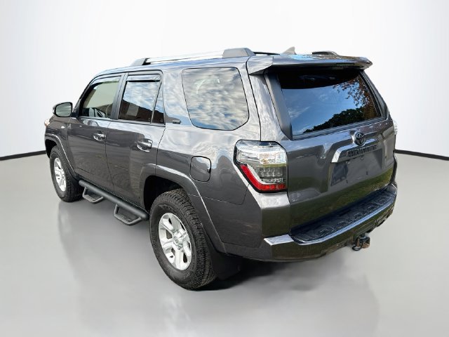 Used 2022 Toyota 4Runner SR5 Premium w/ Moonroof Package AWD/4WD image 5