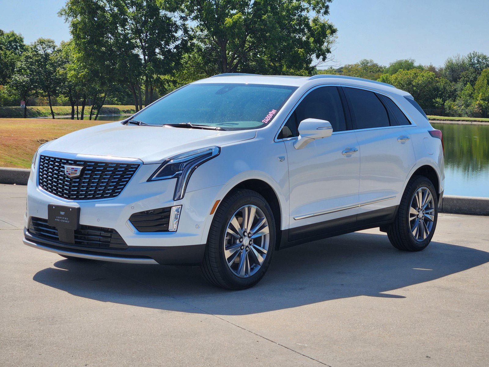 Certified 2026 Cadillac XT5 Premium Luxury w/ Driver Assist Package FWD image 2
