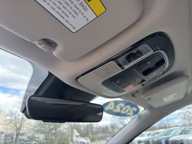 Used 2024 Hyundai Tucson Limited image 43