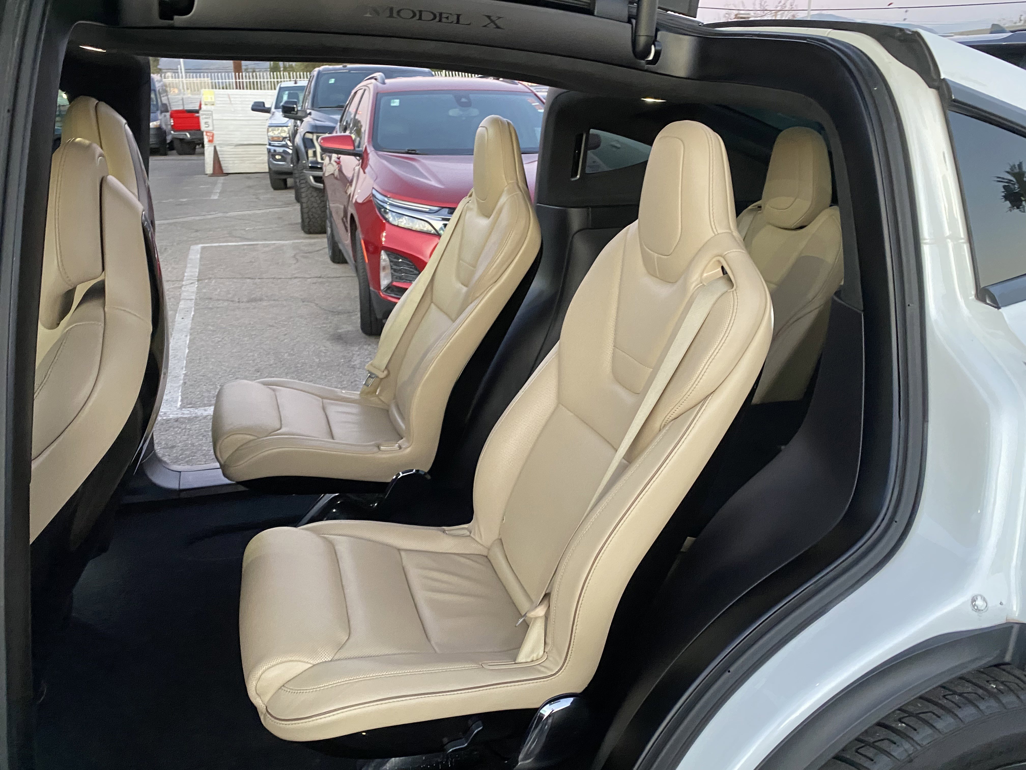 Used 2016 Tesla Model X 75D image 21