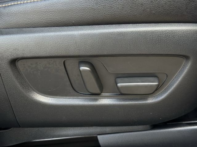 Used 2025 MAZDA CX-90 3.3 Turbo w/ Premium Plus Pkg image 34