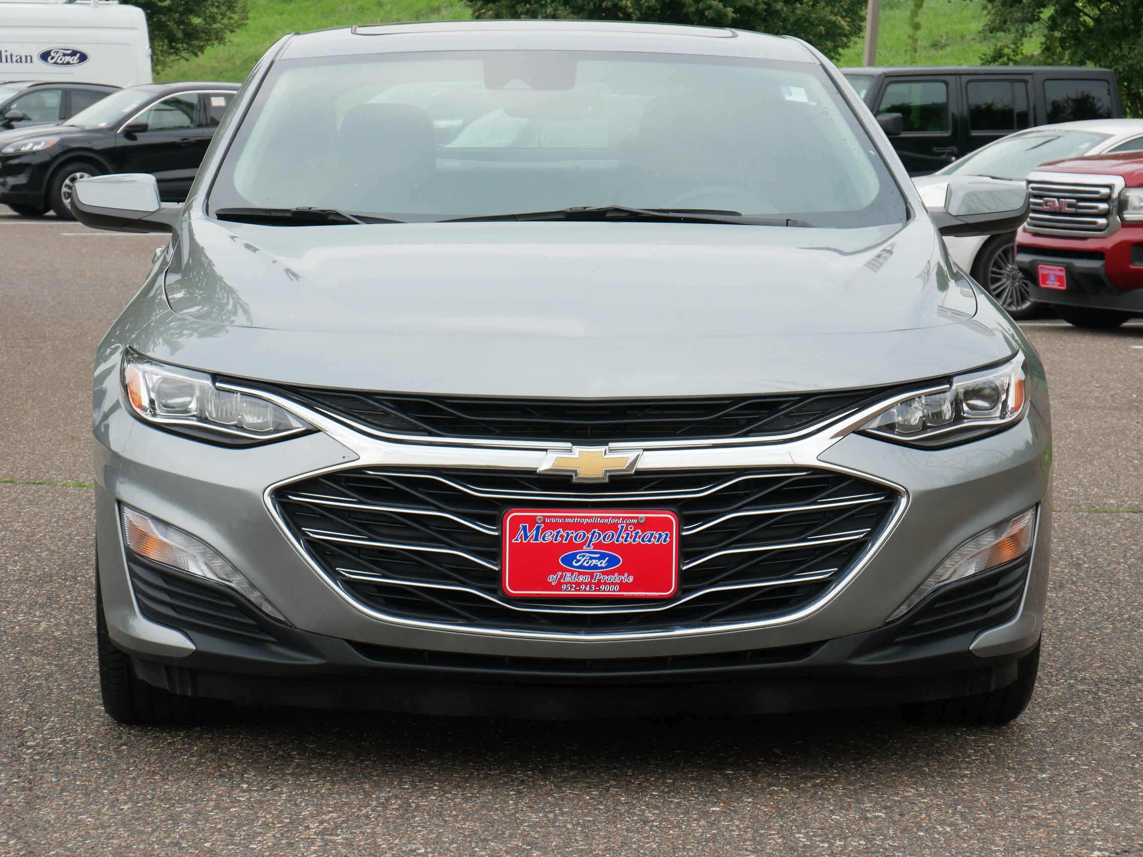 Used 2023 Chevrolet Malibu LT image 2