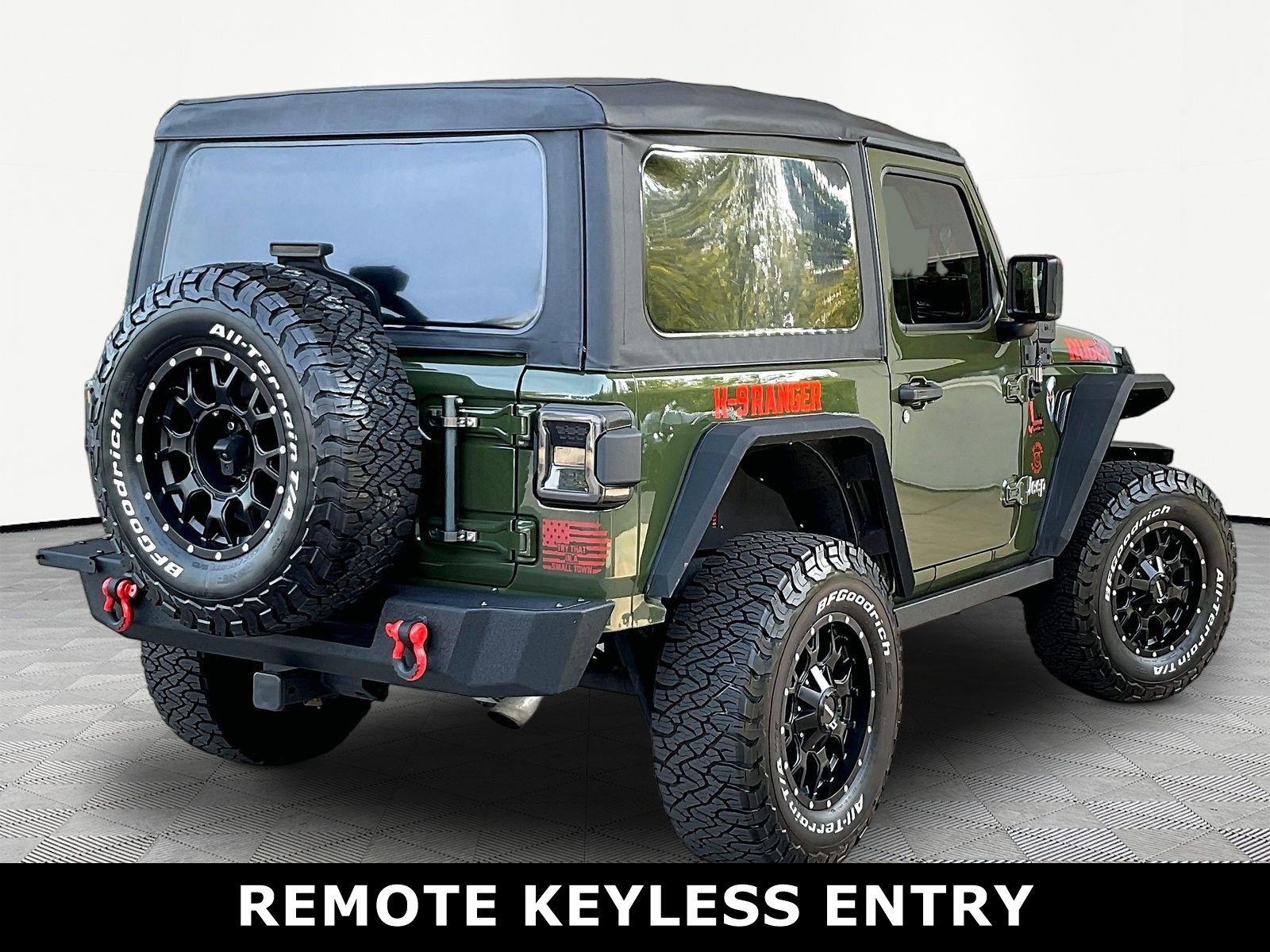 Used 2020 Jeep Wrangler Sport AWD/4WD image 6