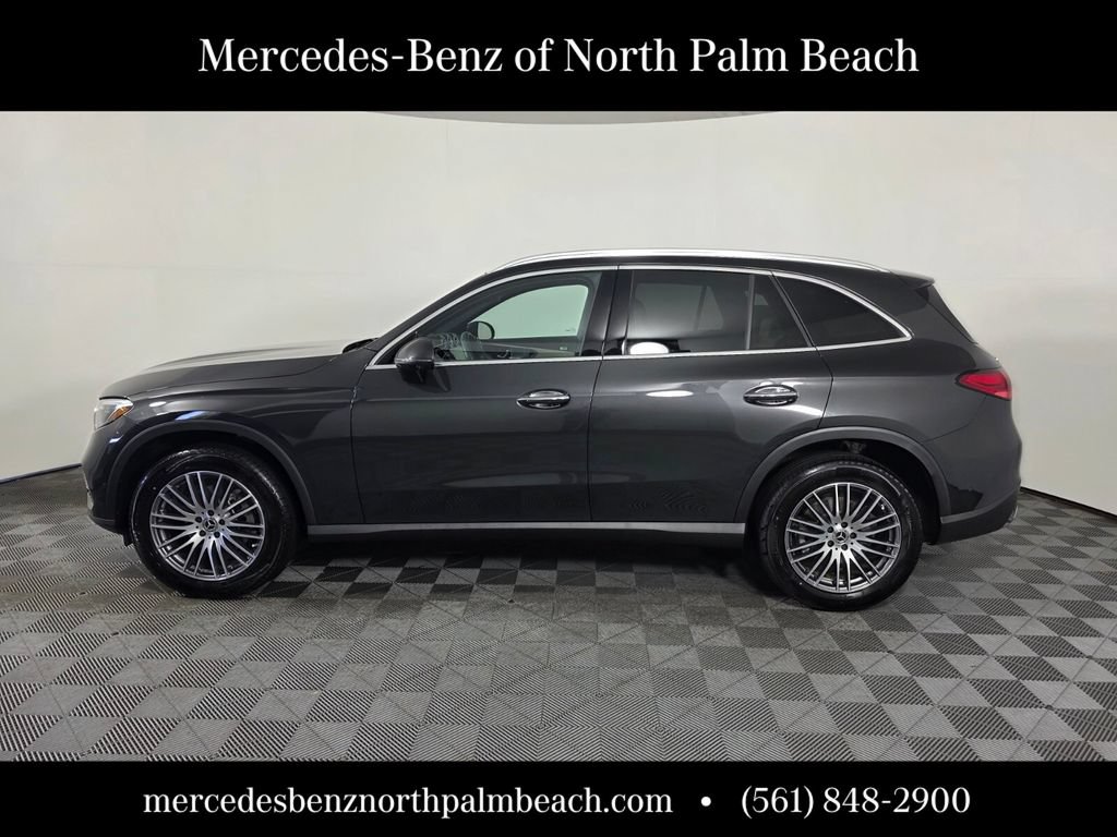 Certified 2026 Mercedes-Benz GLC 300 image 3
