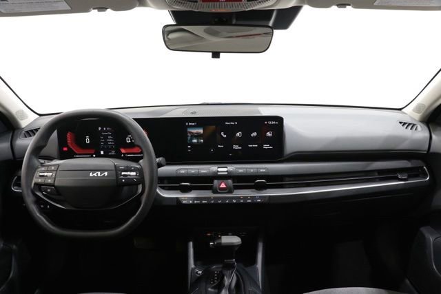 Used 2025 Kia K4 FWD image 13