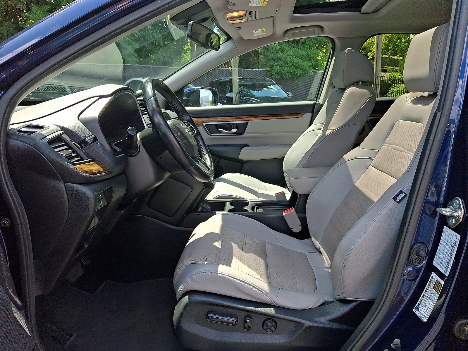 Used 2017 Honda CR-V EX-L image 13