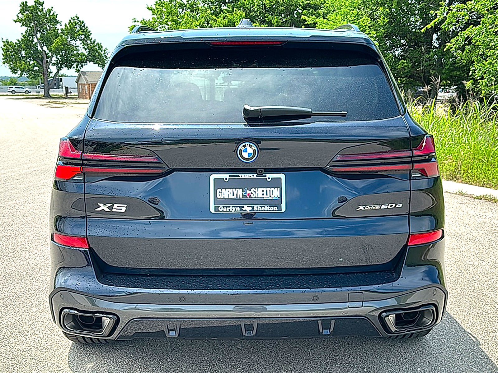 New 2026 BMW X5 xDrive50e w/ M Sport Package AWD/4WD image 7