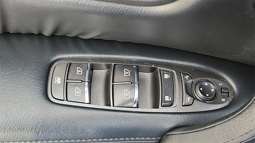 Certified 2024 Nissan Armada SL w/ Cargo Package image 17